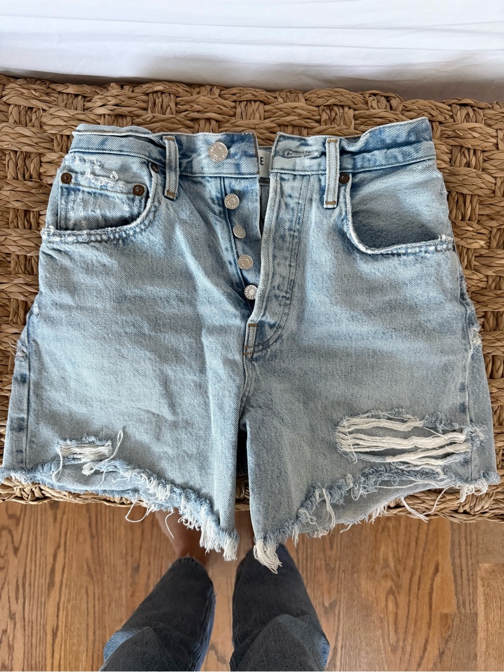 AGOLDE Riley High-Rise Distressed Denim Shorts — Light Wash